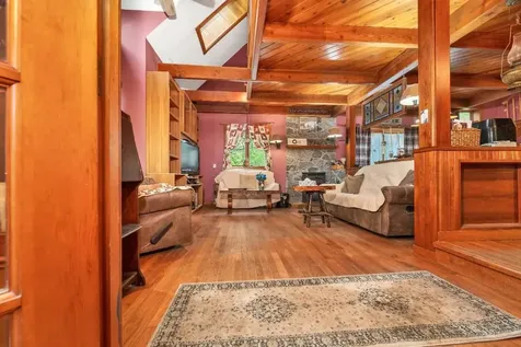 11 Bonney Shores Road Meredith NH 03253