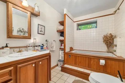 11 Bonney Shores Road Meredith NH 03253