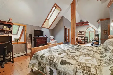11 Bonney Shores Road Meredith NH 03253
