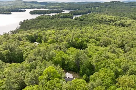 11 Bonney Shores Road Meredith NH 03253