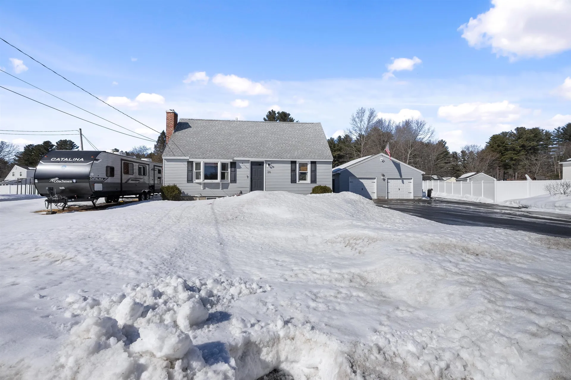 26 Eayers Pond Road Hudson NH 03051