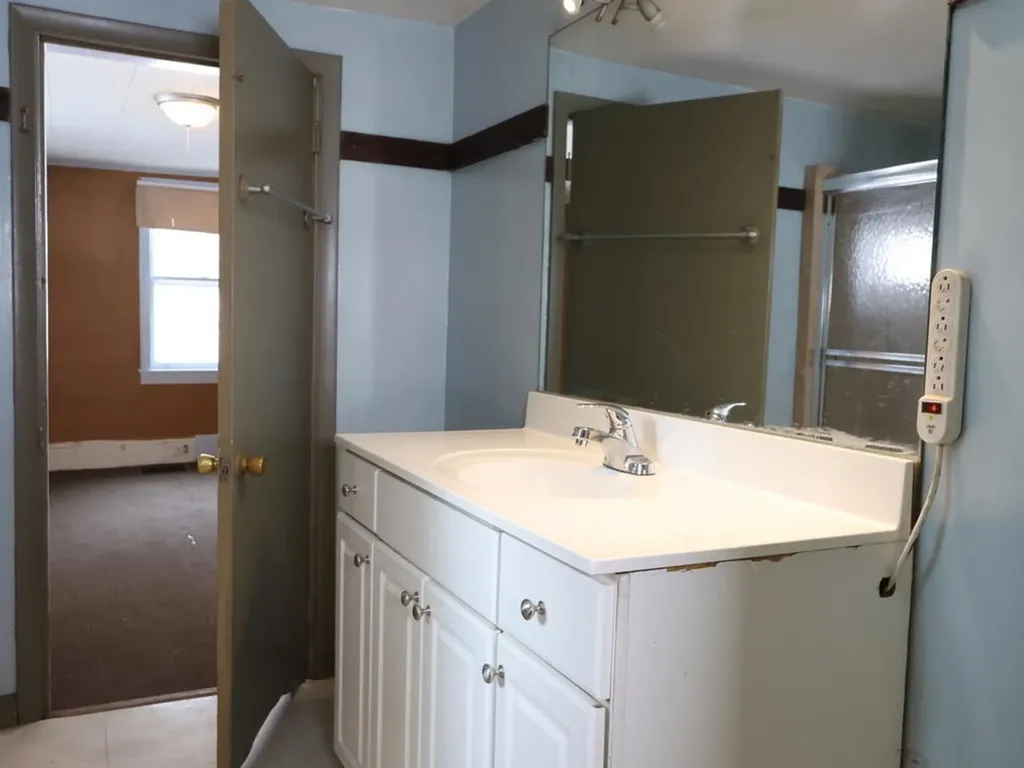 63 West Spring Street Winooski VT 05404