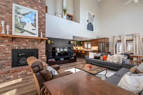 98 Gleason Farm Lane Jamaica VT 05343