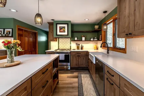 98 Gleason Farm Lane Jamaica VT 05343