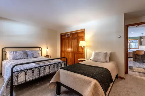 98 Gleason Farm Lane Jamaica VT 05343