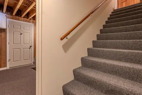 98 Gleason Farm Lane Jamaica VT 05343