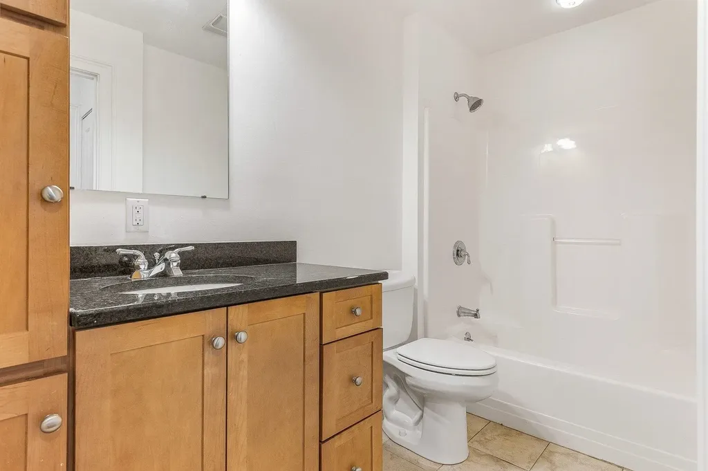 18 Congress Street Portsmouth NH 03801