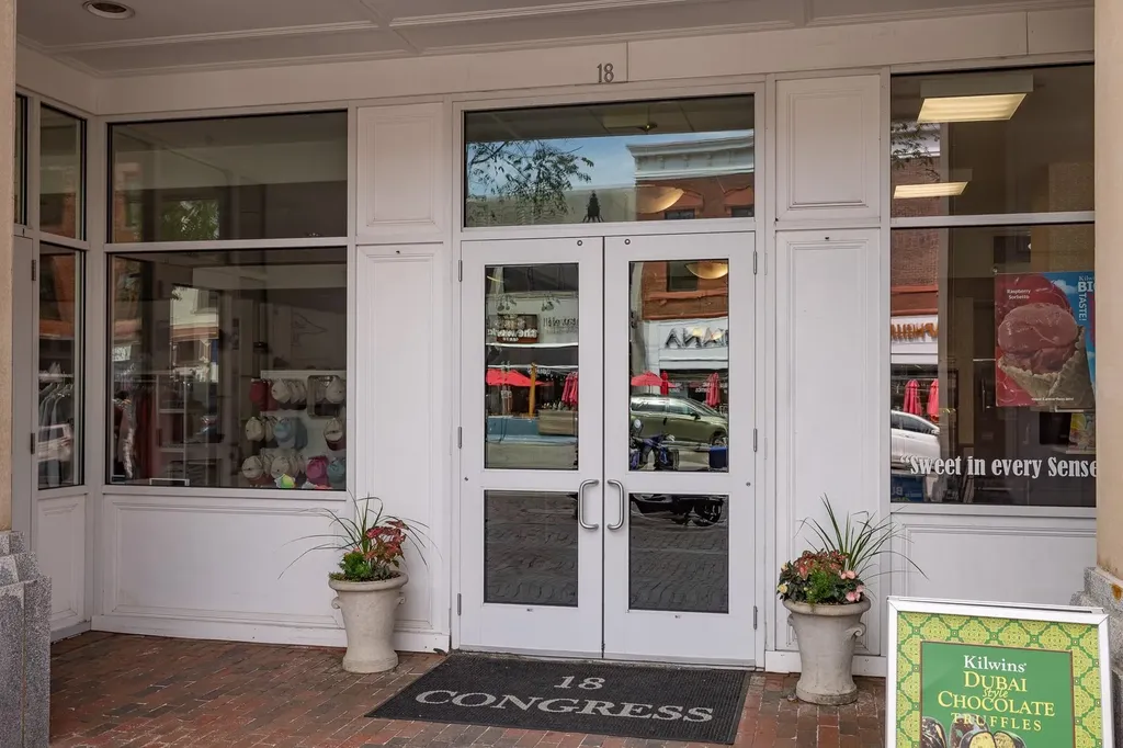 18 Congress Street Portsmouth NH 03801