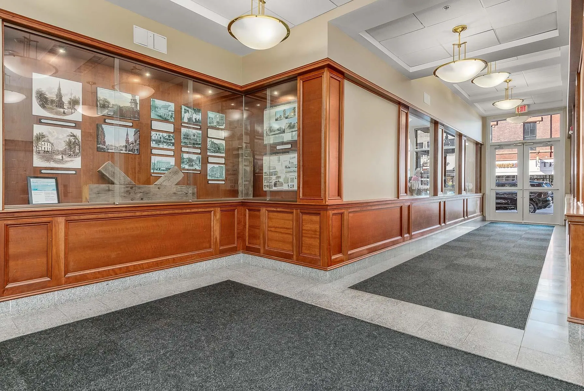 18 Congress Street Portsmouth NH 03801