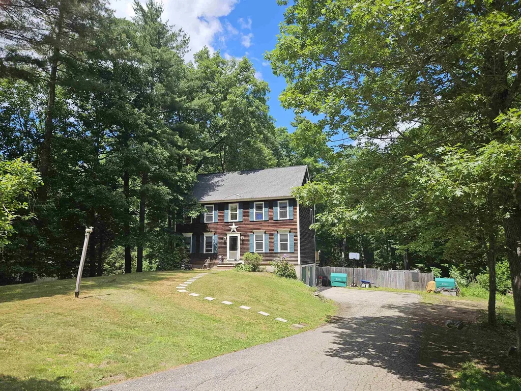 7 Chapman Way Exeter NH 03833