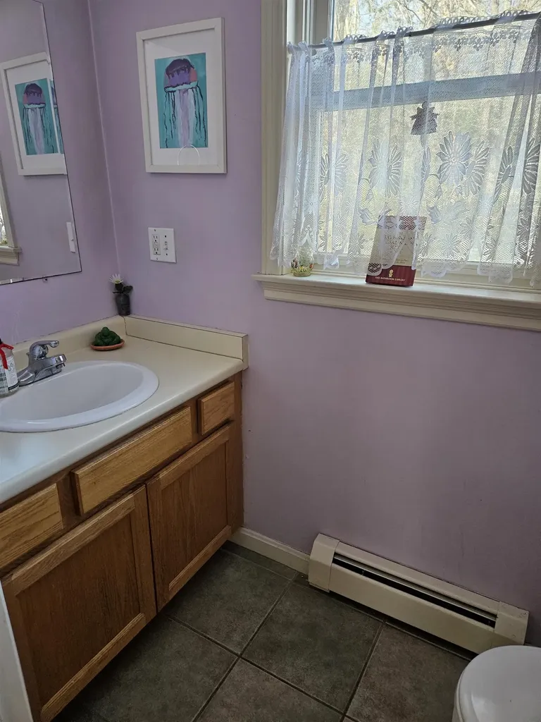 7 Chapman Way Exeter NH 03833