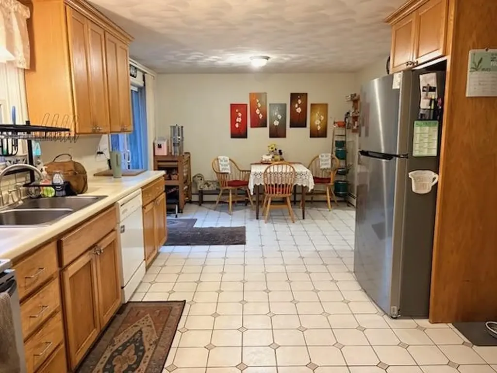 7 Chapman Way Exeter NH 03833