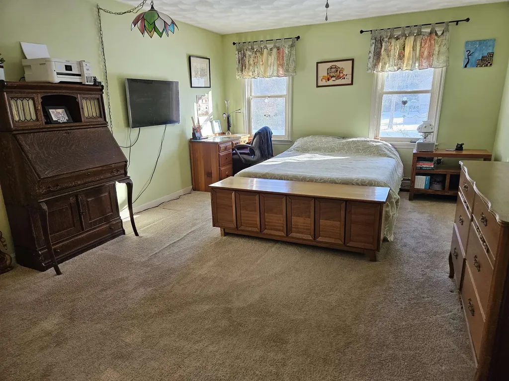 7 Chapman Way Exeter NH 03833