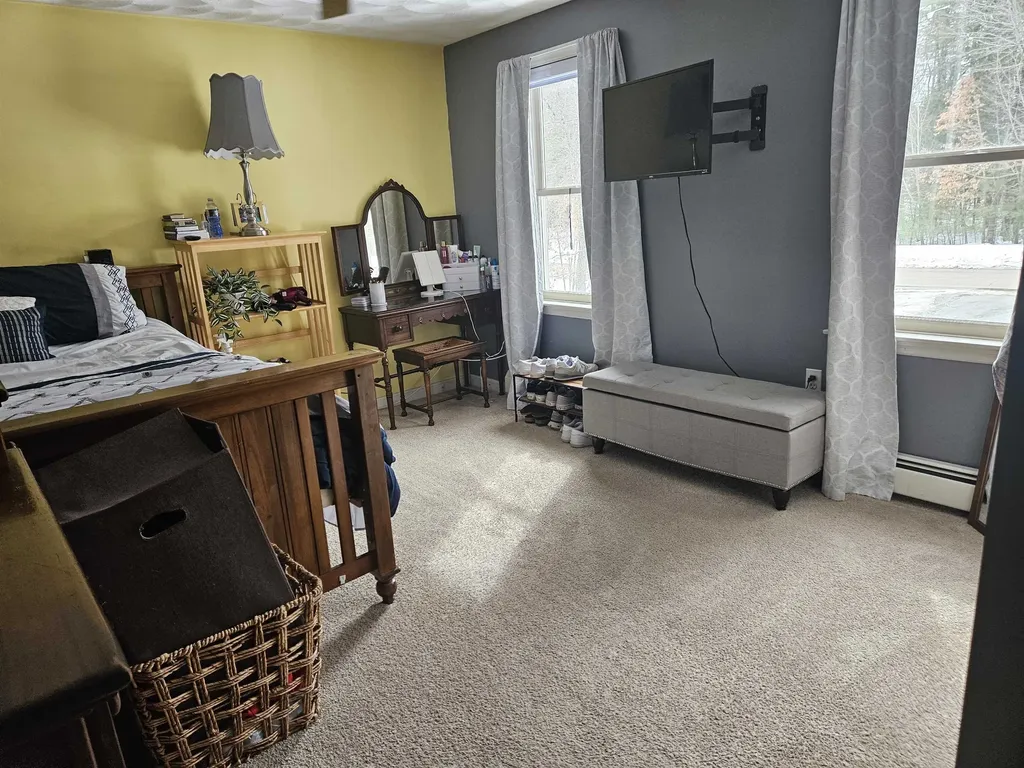 7 Chapman Way Exeter NH 03833