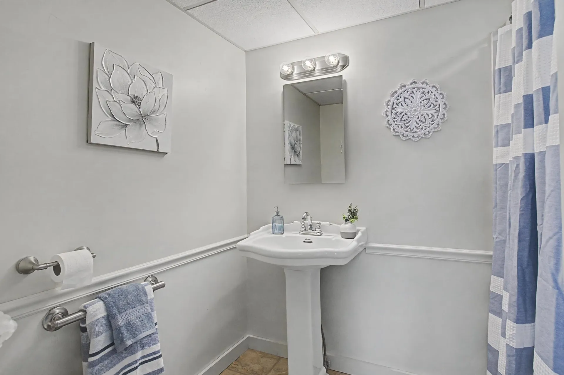 505 Middle Road Colchester VT 05446