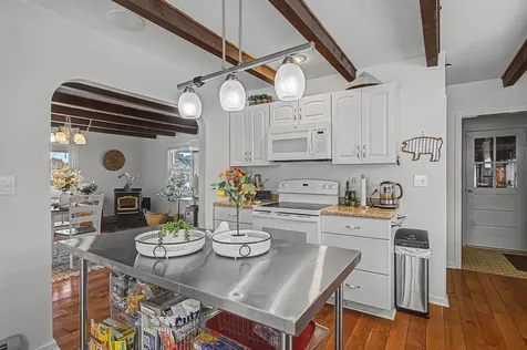 505 Middle Road Colchester VT 05446