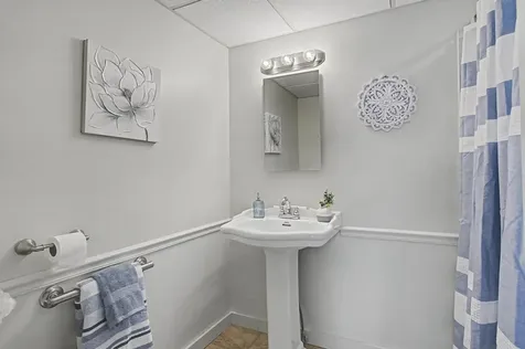 505 Middle Road Colchester VT 05446