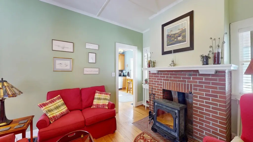 371 Weybridge Street Middlebury VT 05753