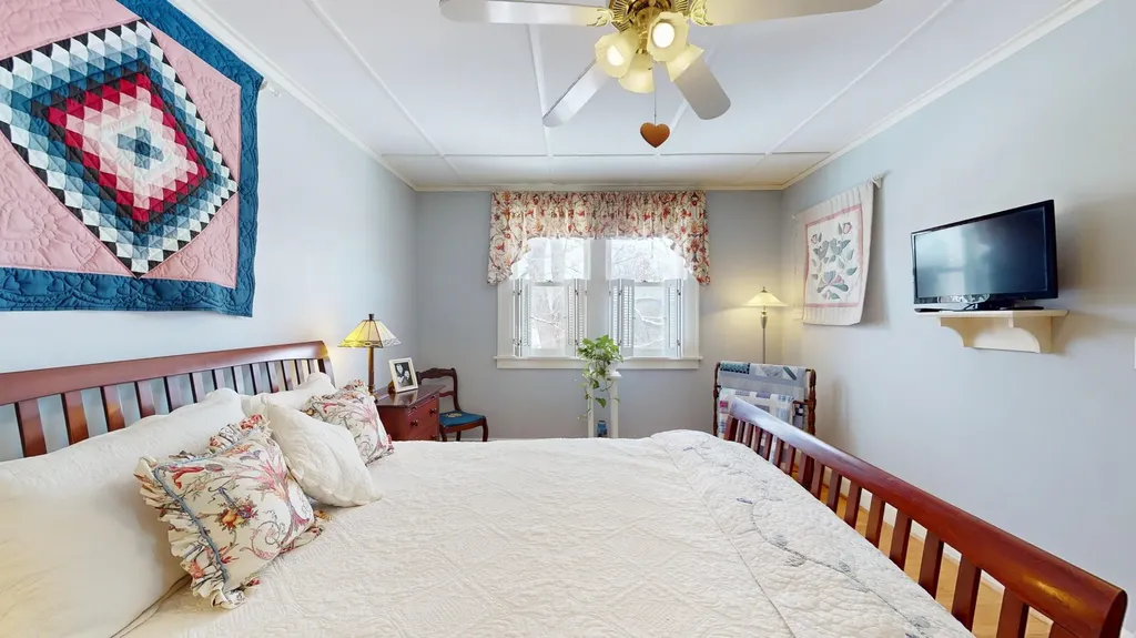 371 Weybridge Street Middlebury VT 05753