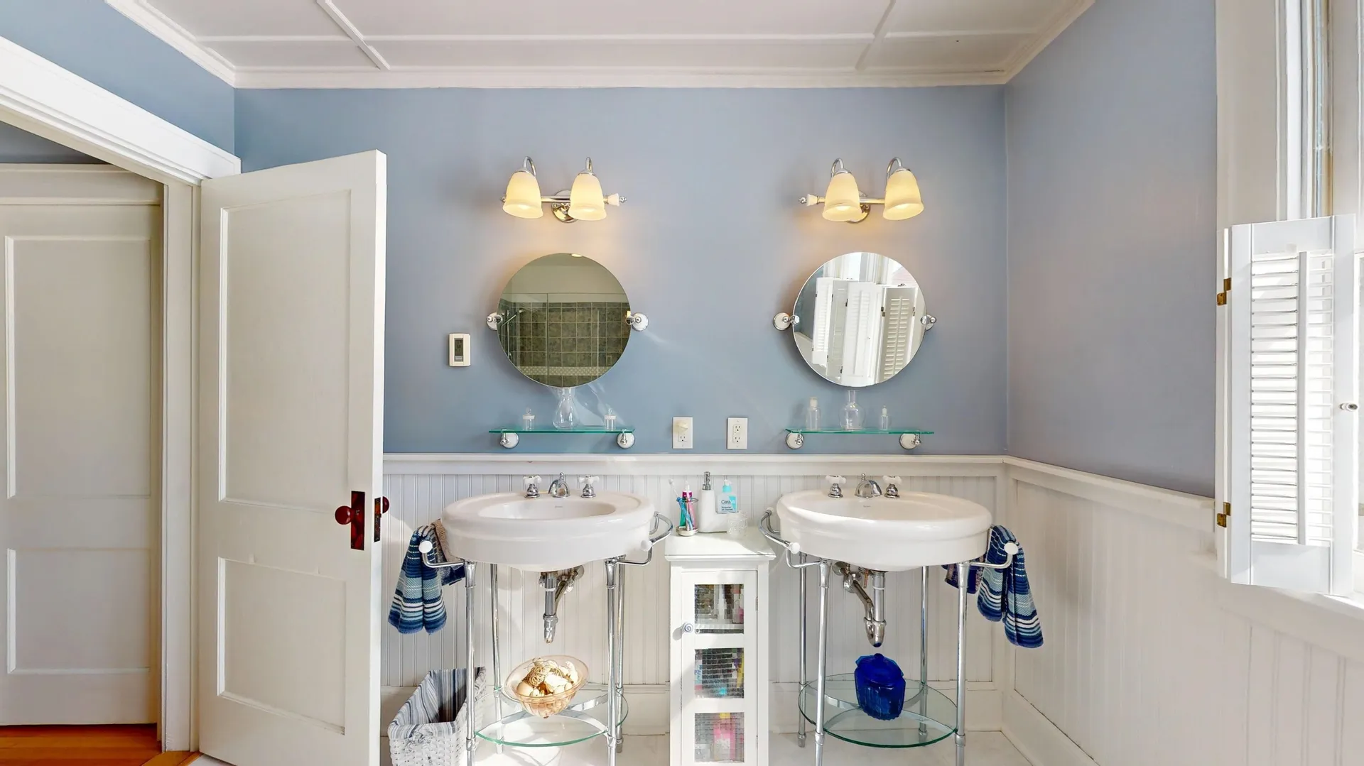 371 Weybridge Street Middlebury VT 05753