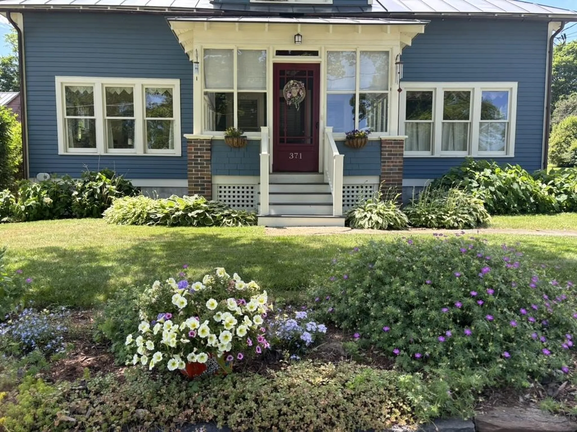 371 Weybridge Street Middlebury VT 05753