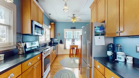 371 Weybridge Street Middlebury VT 05753
