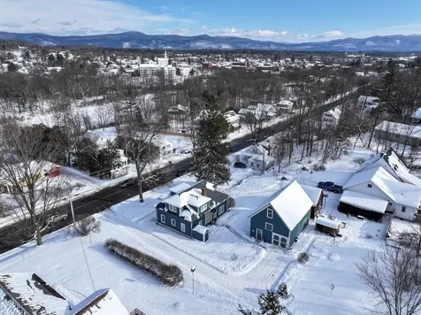 371 Weybridge Street Middlebury VT 05753
