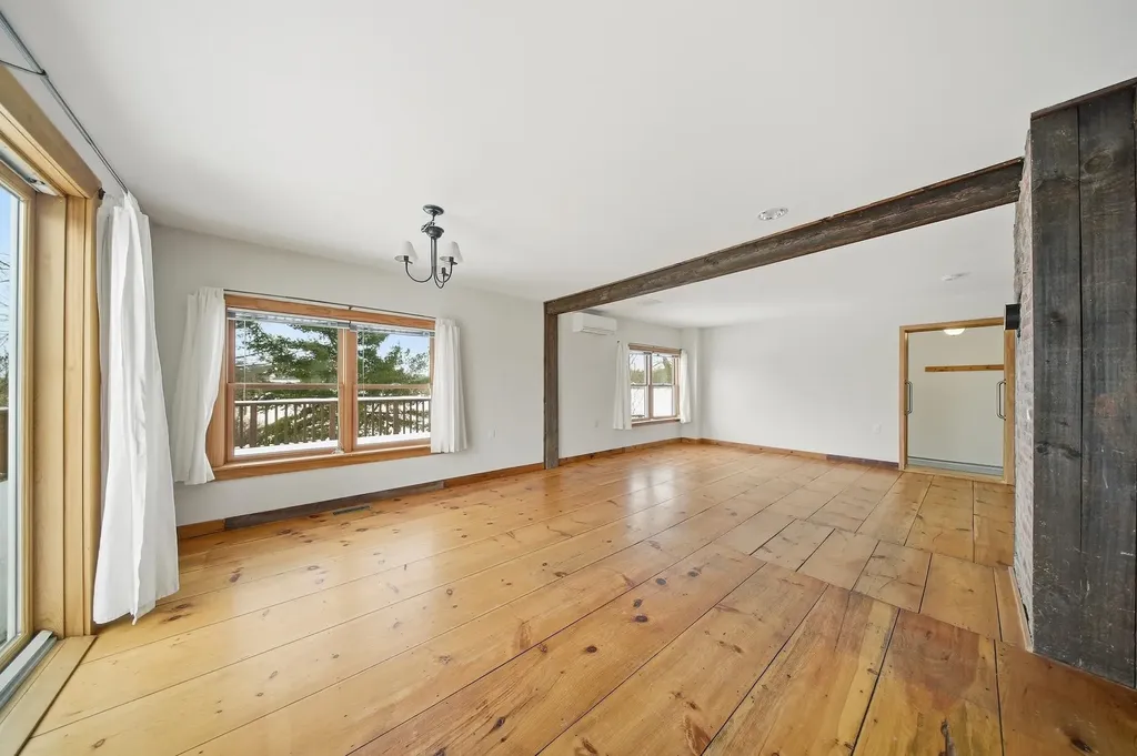 99 Pond Road Hinesburg VT 05461
