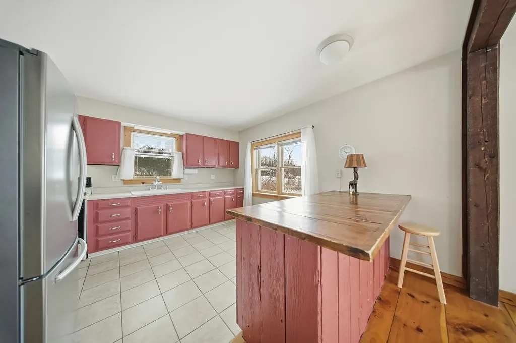 99 Pond Road Hinesburg VT 05461