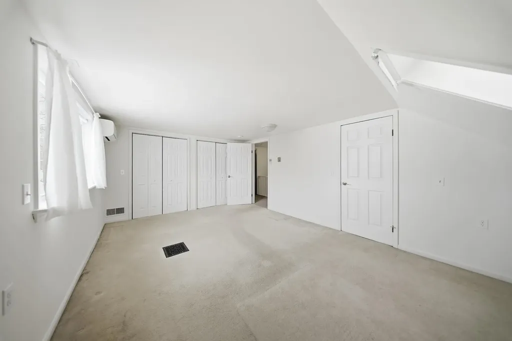 99 Pond Road Hinesburg VT 05461