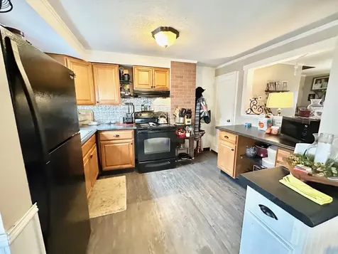 62 Harold Street Manchester NH 03104