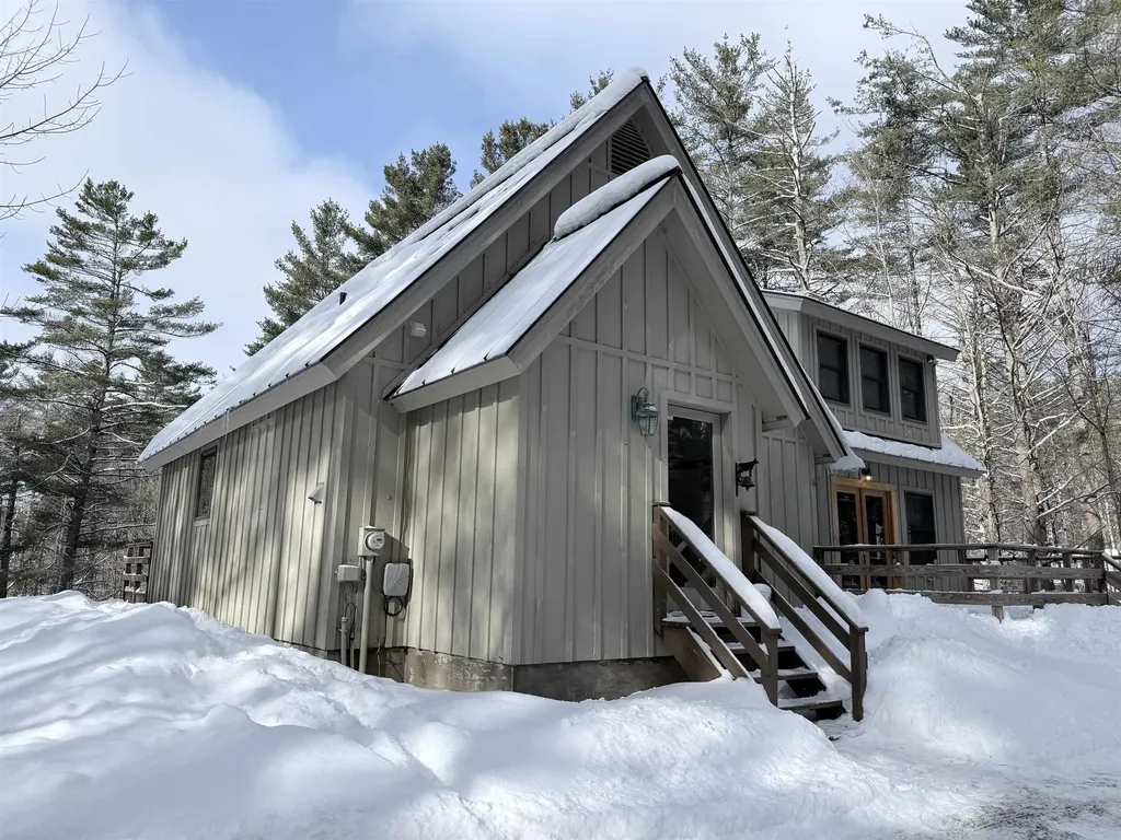78 White Pines Road Reading VT 05062