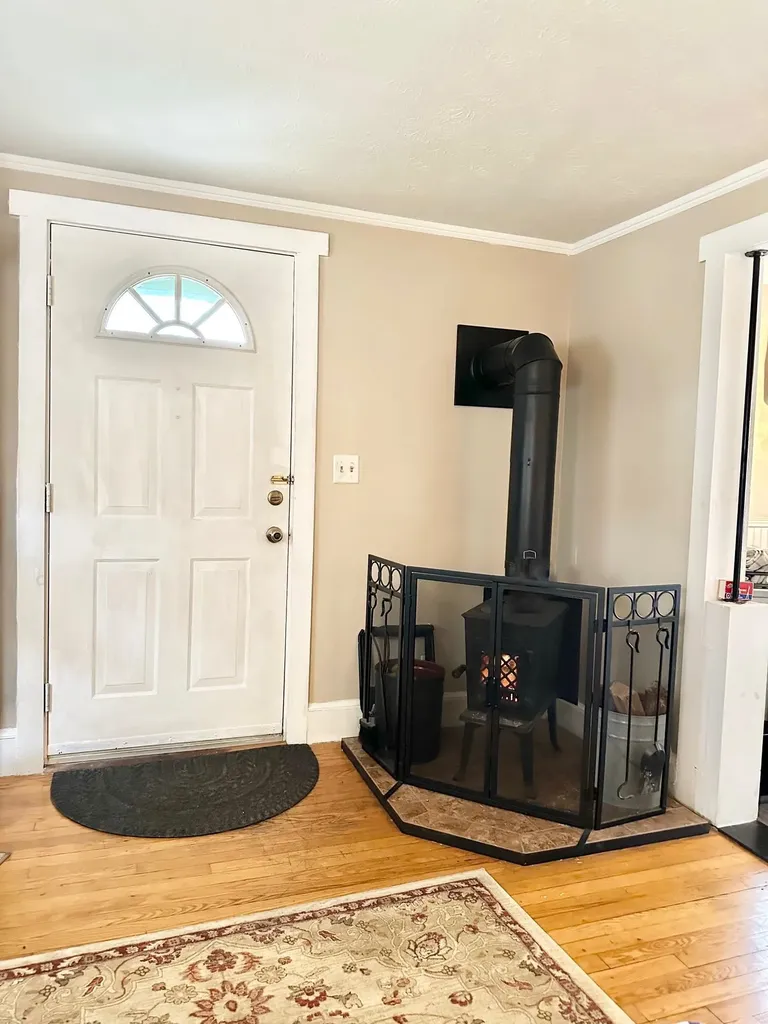 62 Harold Street Manchester NH 03104