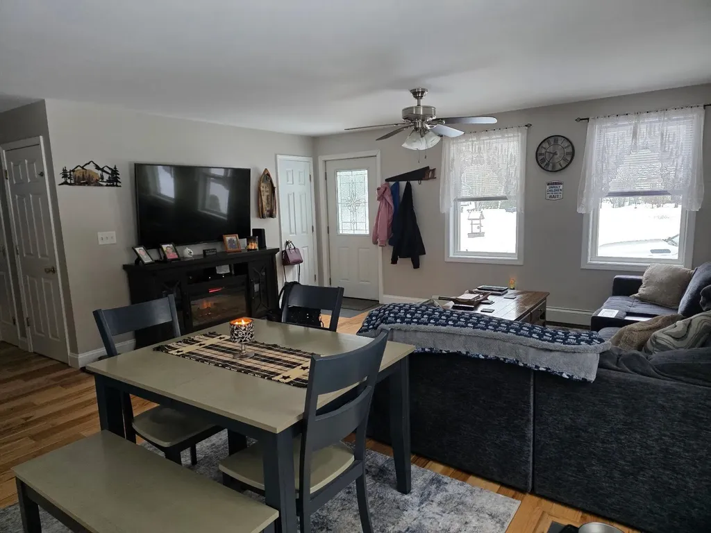 21 Leisure Drive Ossipee NH 03814