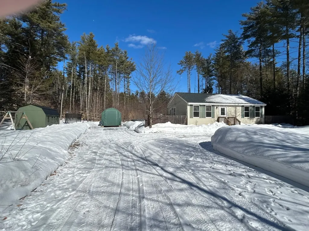 21 Leisure Drive Ossipee NH 03814