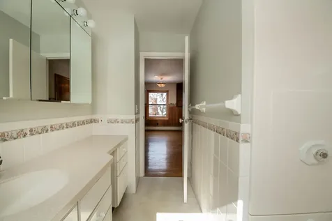 122 Marsett Road Shelburne VT 05482