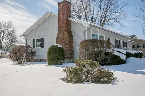 122 Marsett Road Shelburne VT 05482