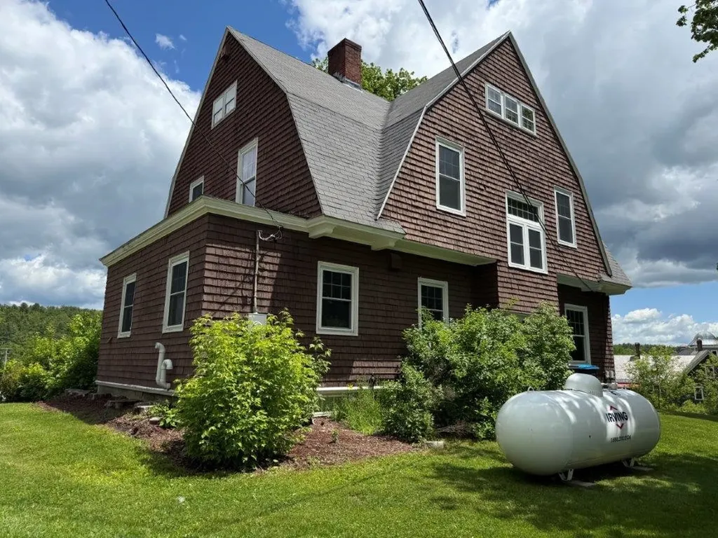278 Us Route 4 Enfield NH 03748