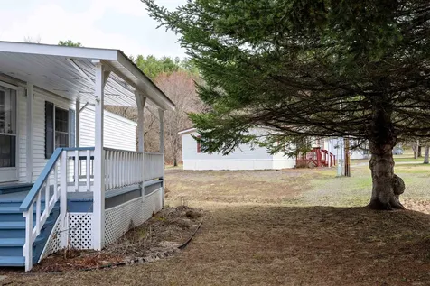 83 Bluebird Lane Lyndon VT 05851