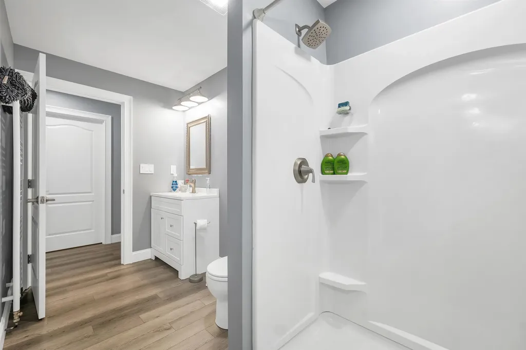 29 Reservoir Heights Road Plymouth NH 03264