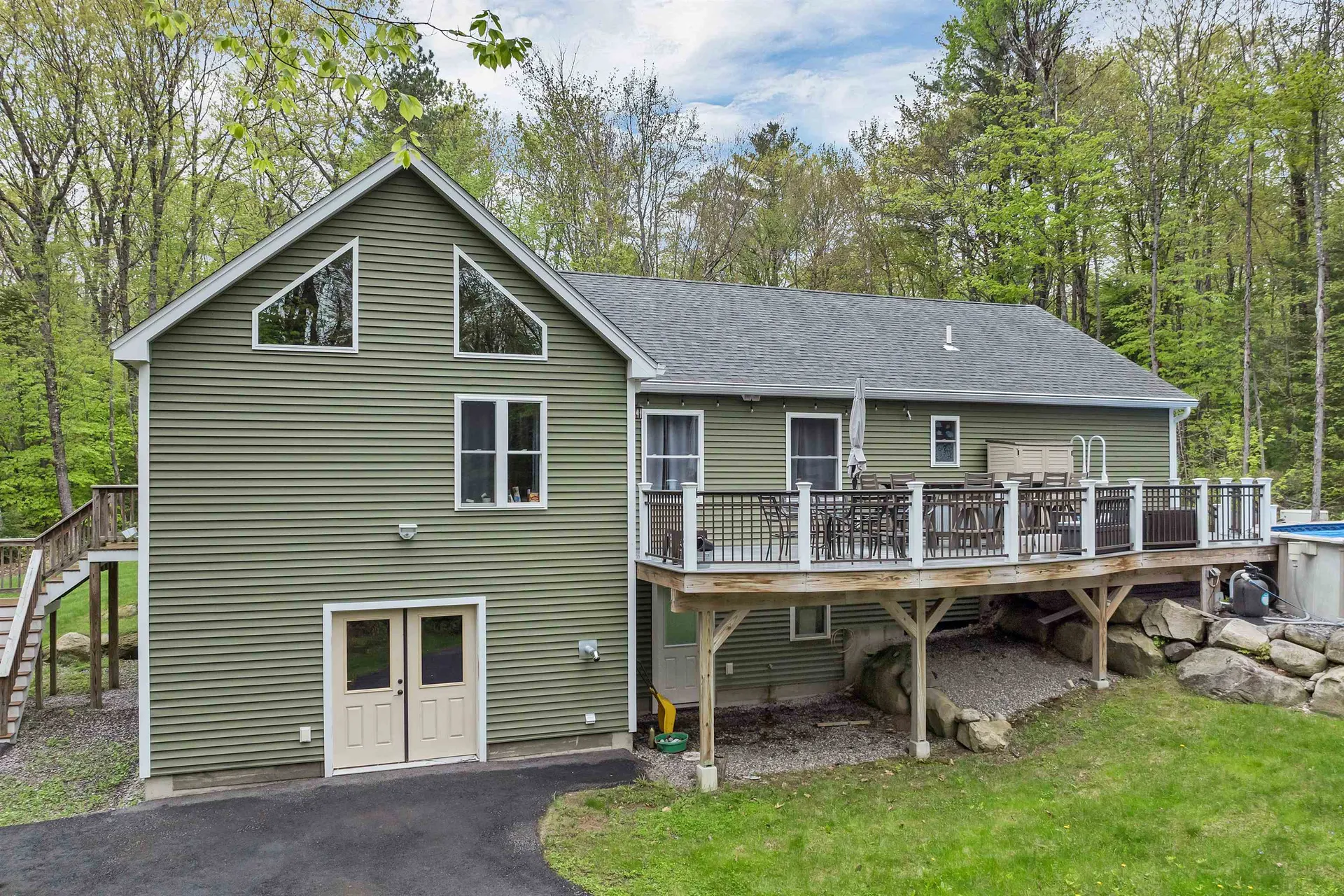 29 Reservoir Heights Road Plymouth NH 03264