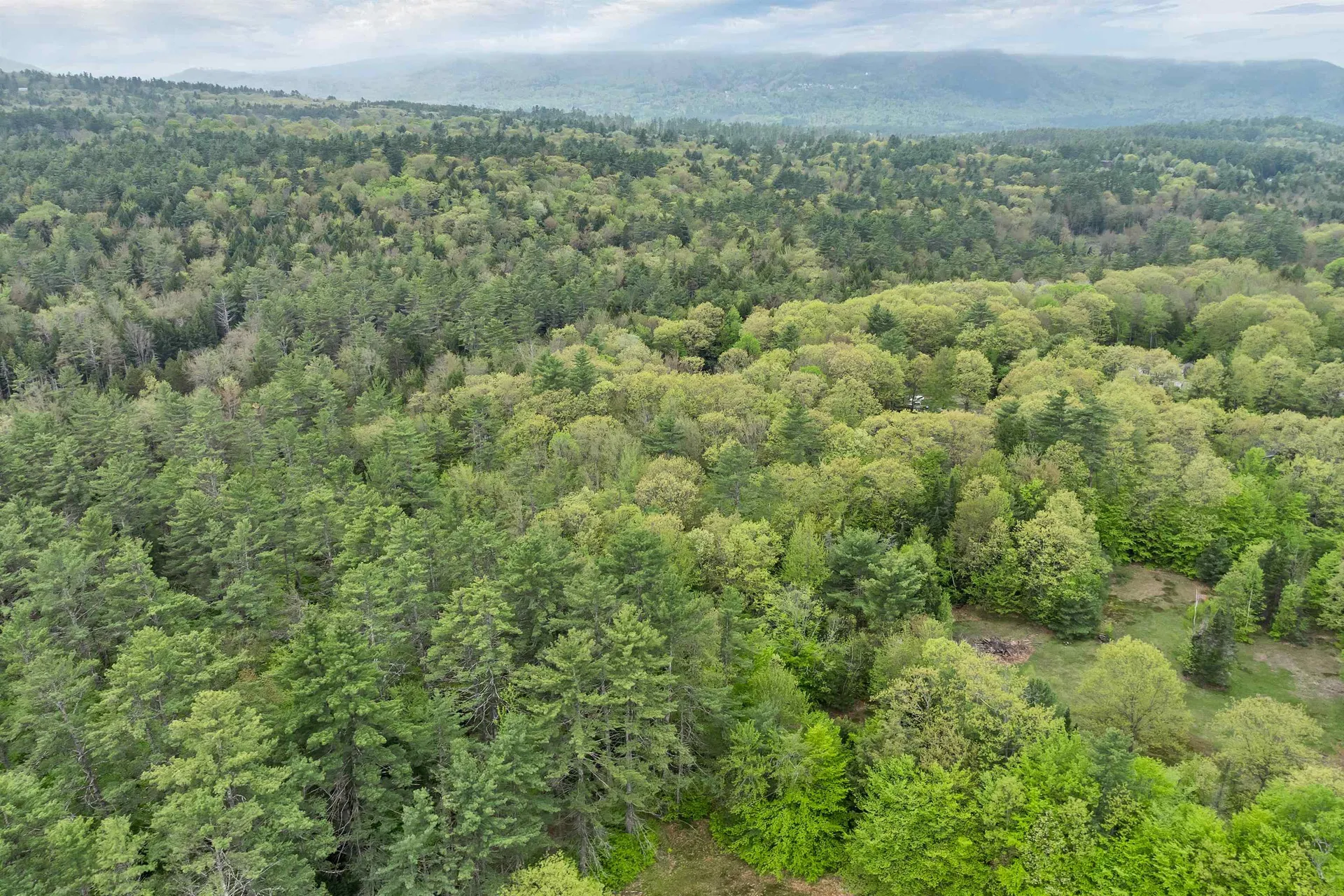 29 Reservoir Heights Road Plymouth NH 03264