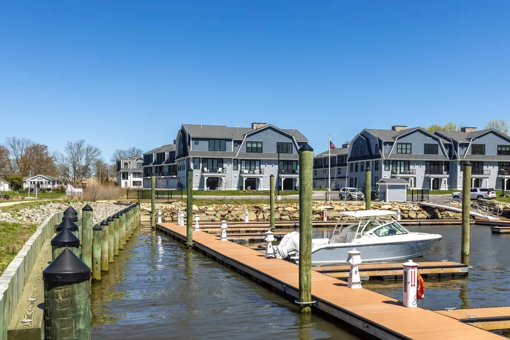 33 Little Bay Drive Dover NH 03820