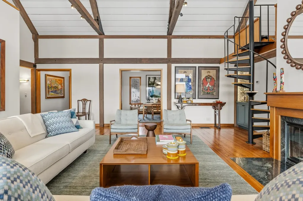 8 Parade Ground Road Hanover NH 03750