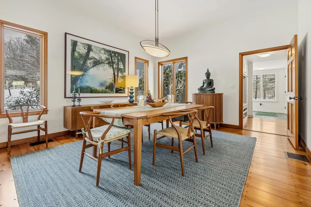 8 Parade Ground Road Hanover NH 03750