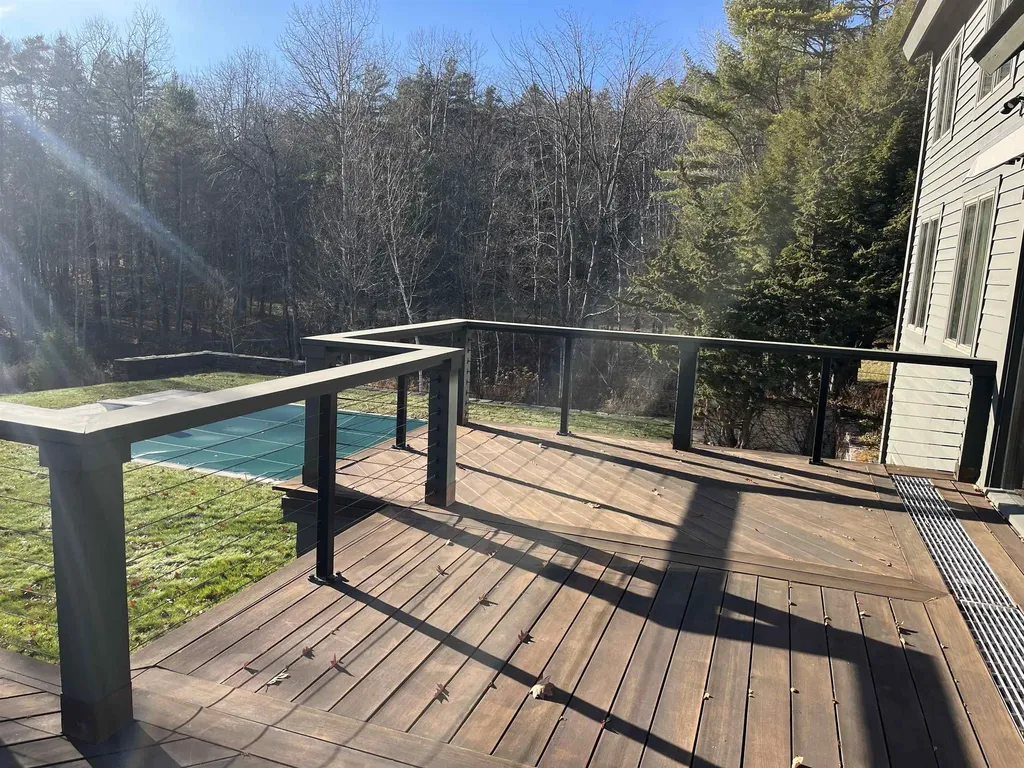 8 Parade Ground Road Hanover NH 03750