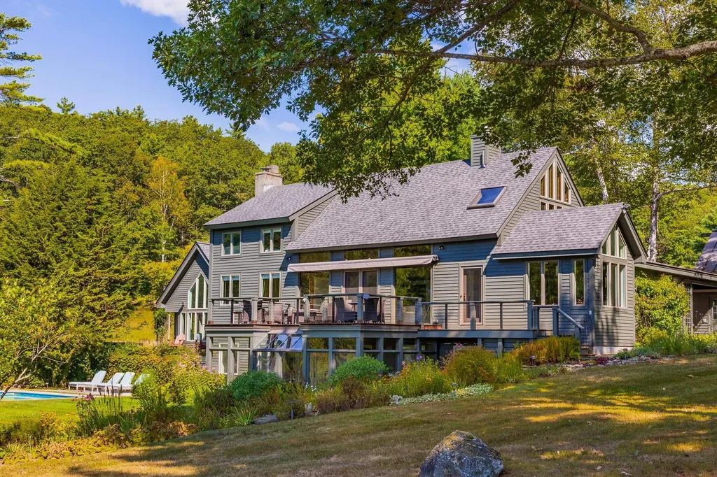 8 Parade Ground Road Hanover NH 03750