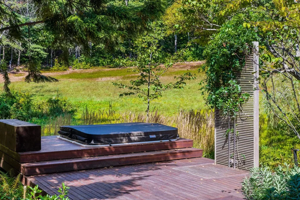 8 Parade Ground Road Hanover NH 03750