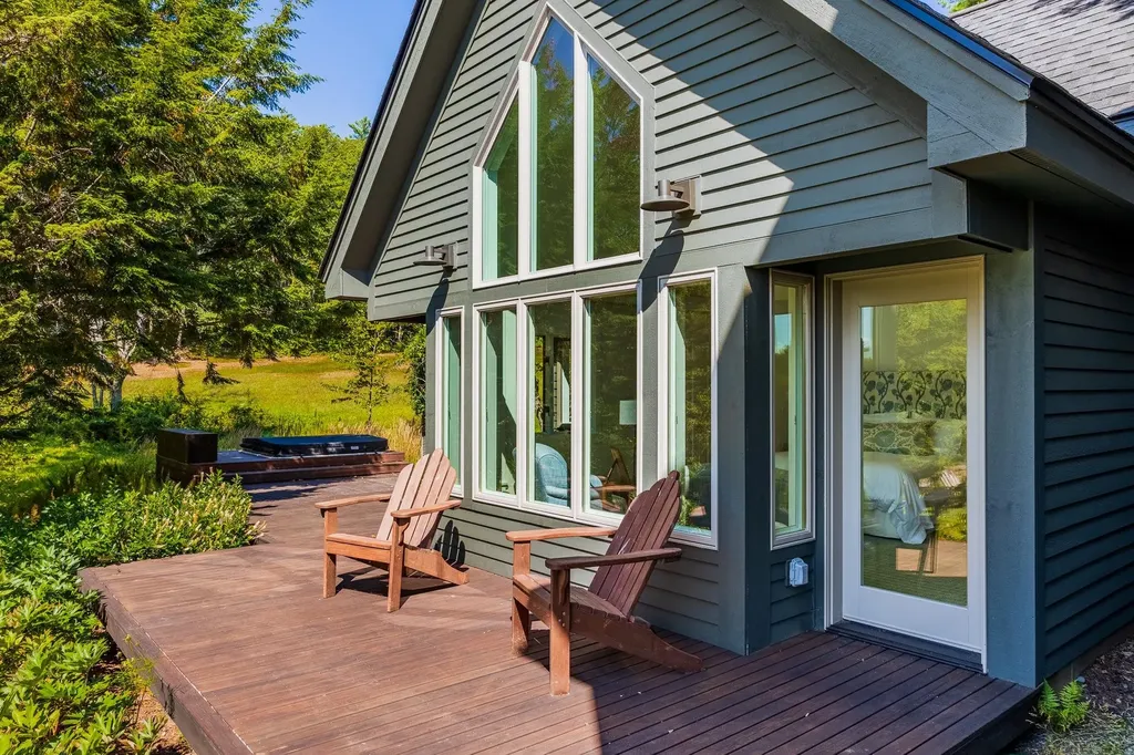 8 Parade Ground Road Hanover NH 03750