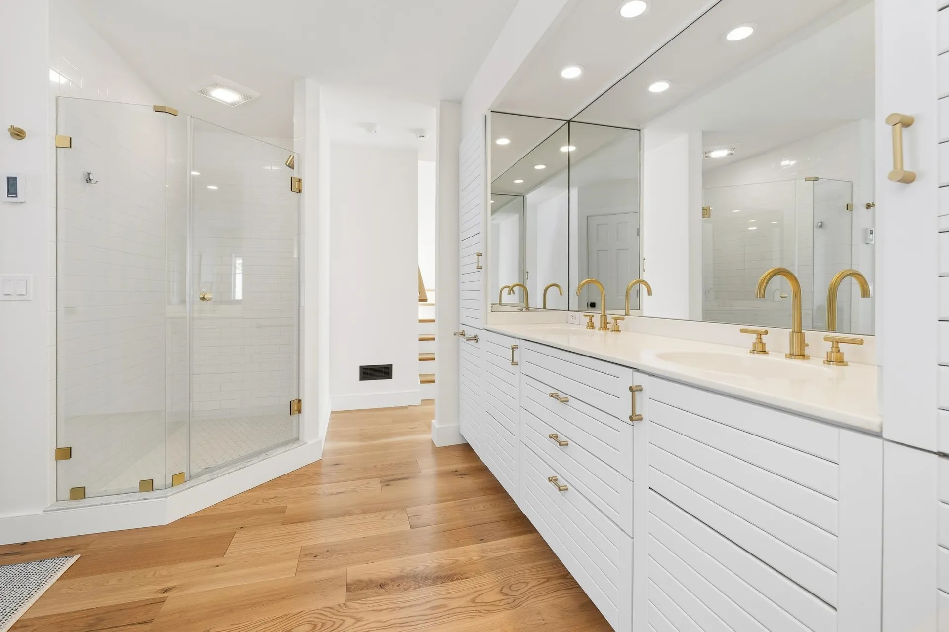 8 Parade Ground Road Hanover NH 03750